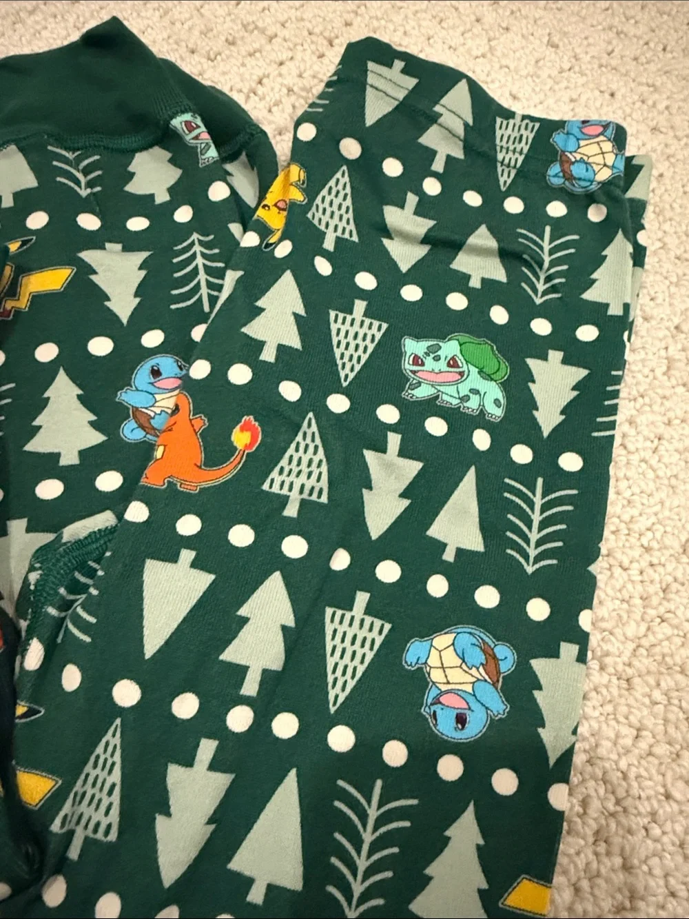 Hanna Andersson Green Pokémon Pajama Set with Multicolor Characters